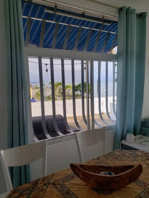 Indy'S Best Bay Frontview In Samana. Exterior photo